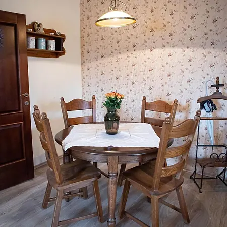 Konukevi Kalvin Restaurant & Rastislavice