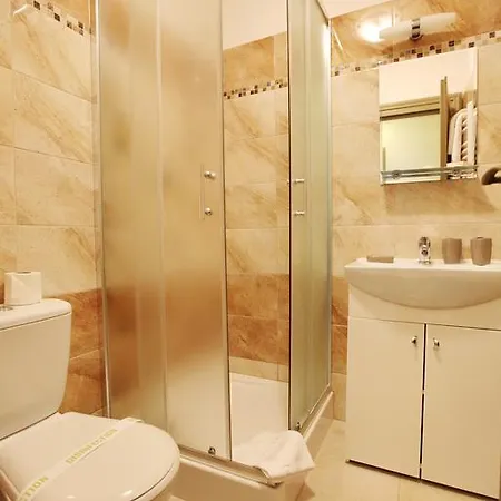 Pensjonat Kalvin Restaurant &