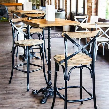 Kalvín Restaurant&pension Penzion