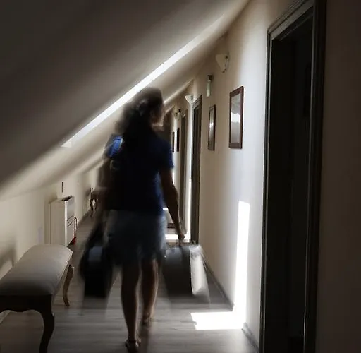 Kalvin Restaurant & 3*