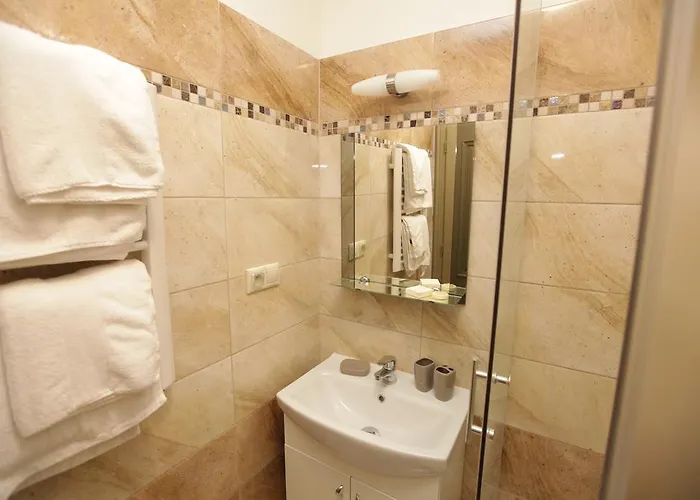 게스트하우스 Kalvin Restaurant & 3*