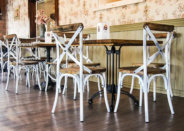 Kalvin Restaurant & 게스트하우스 Rastislavice