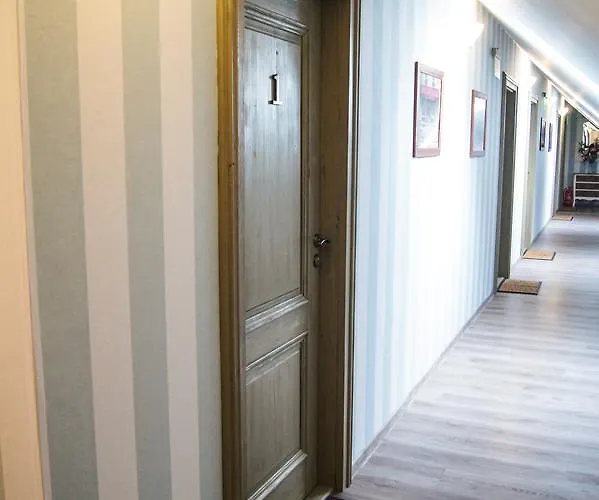 Kalvin Restaurant & 게스트하우스